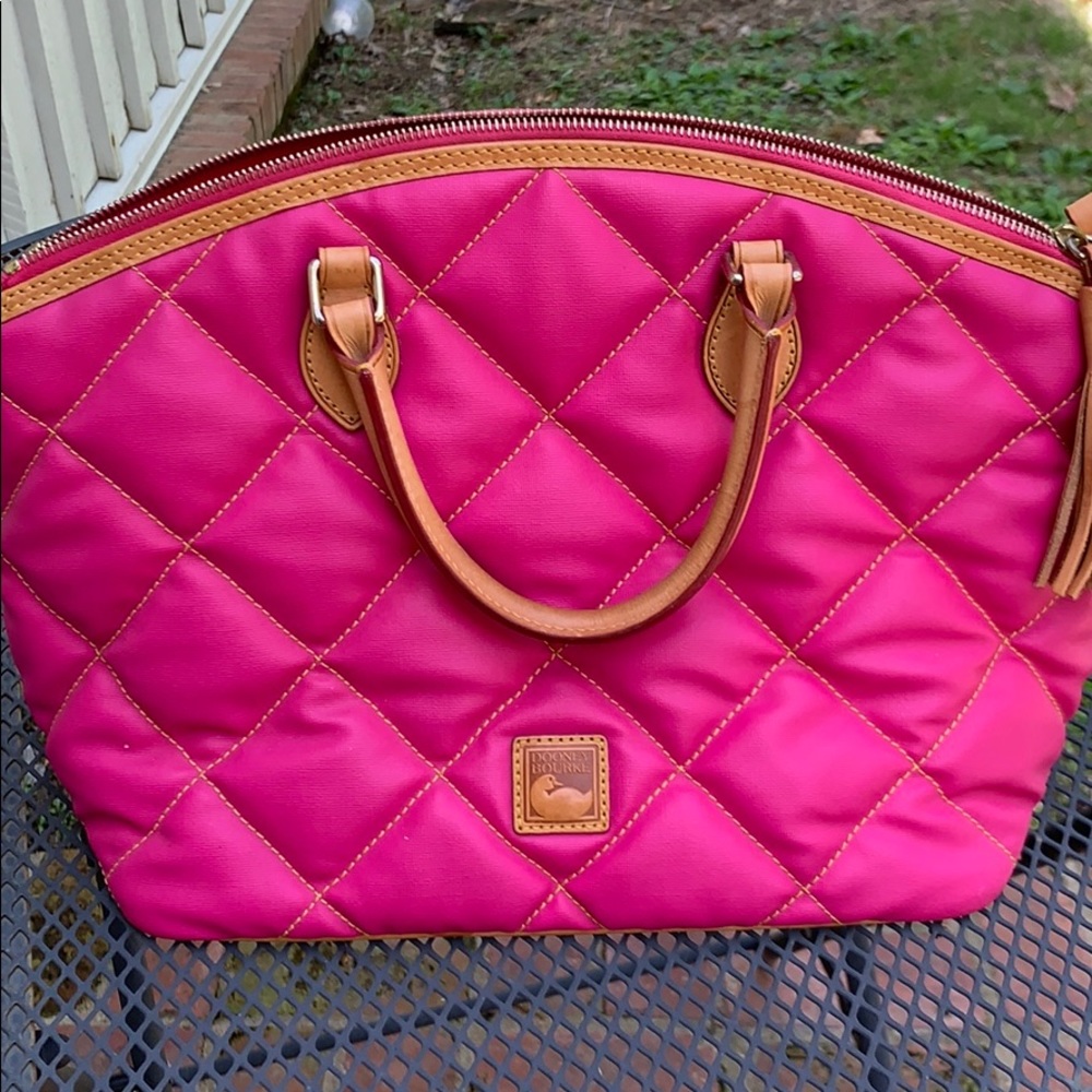 Dooney & Bourke purse